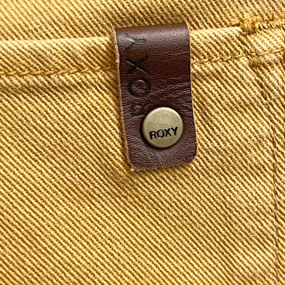 Awesome Roxy skinny jeans! - Picture 10 of 13